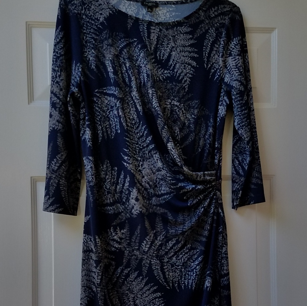 Talbots Ladies Size M Petite 3/4 sleeve dress. - Picture 2 of 4